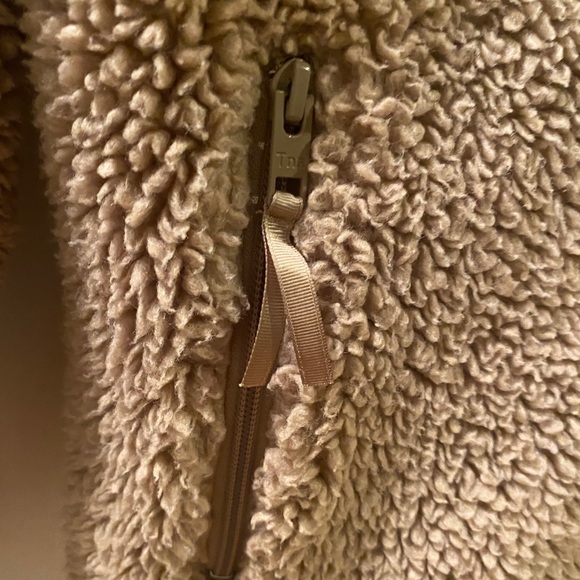 TNA Sherpa hooded zip sweater/ jacket. Size XS. - Picture 10 of 15